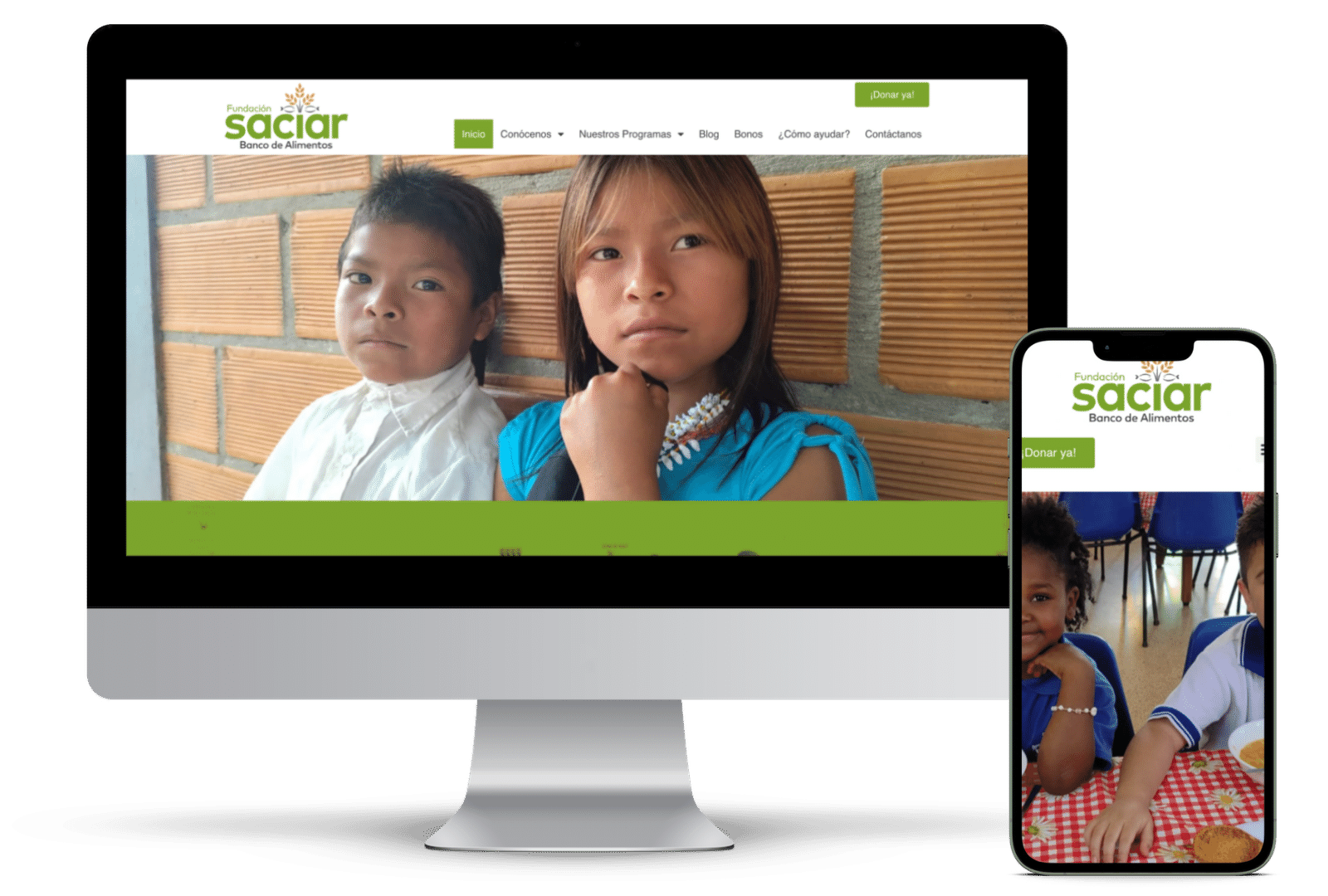 Niños sonriendo en la página web de la Fundación Saciar.